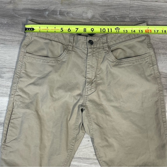 The North Face Men's Khaki hiking pants reflective hems sz 32 - Picture 11 of 12